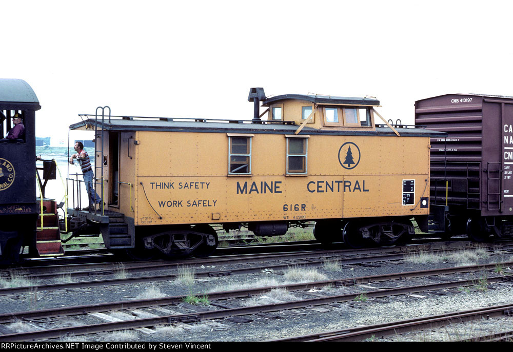 Maine Central caboose MEC #616 on transfer job.